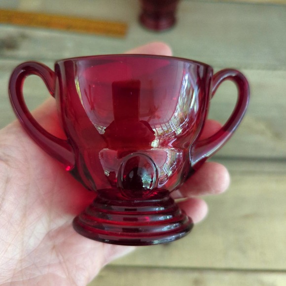 Vintage 1930s Ruby Red New Martinsville Glass Moondrops Creamer & Sugar Set - Picture 3 of 10